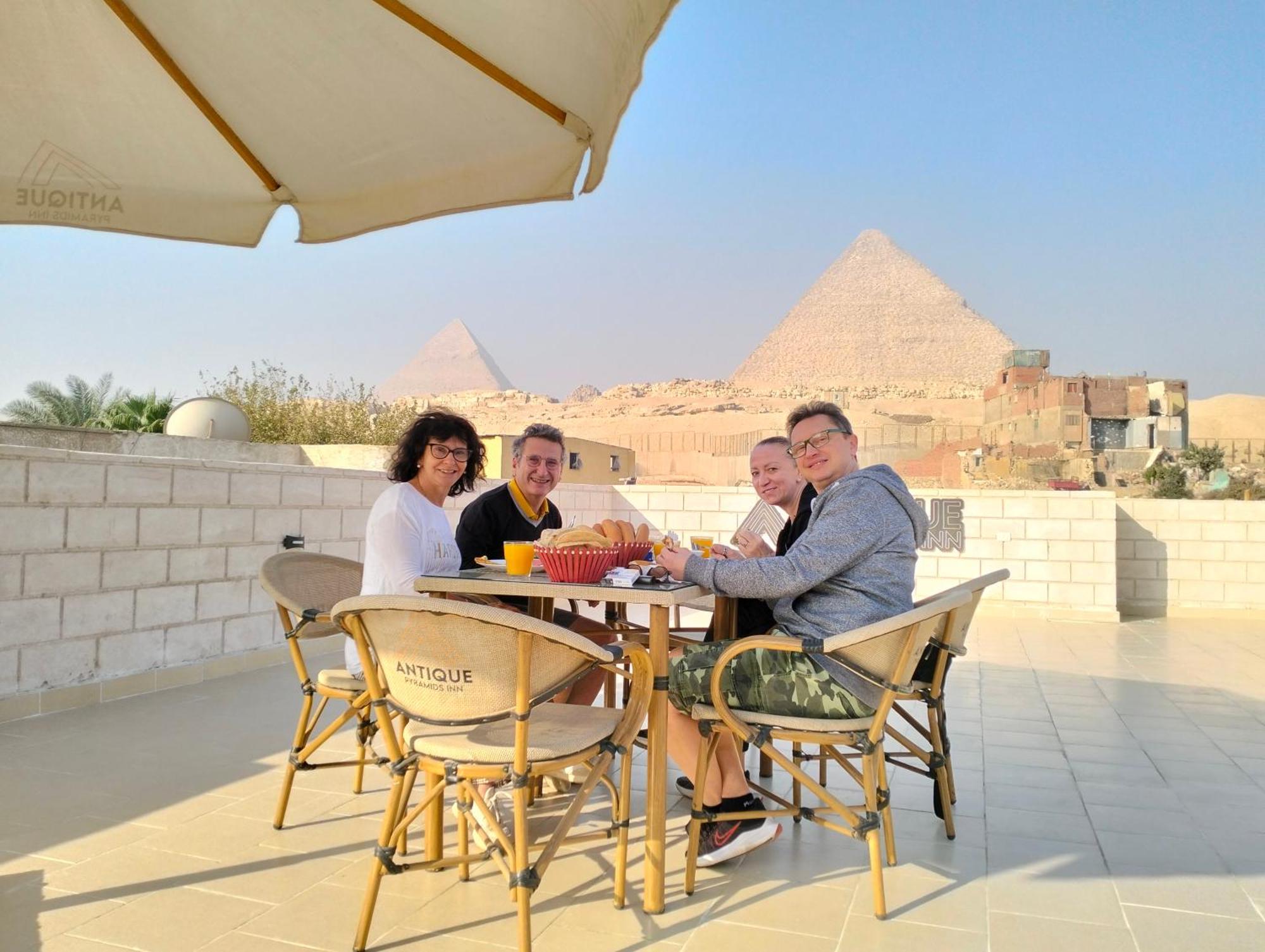 Antique Pyramids Inn Giza Bagian luar foto